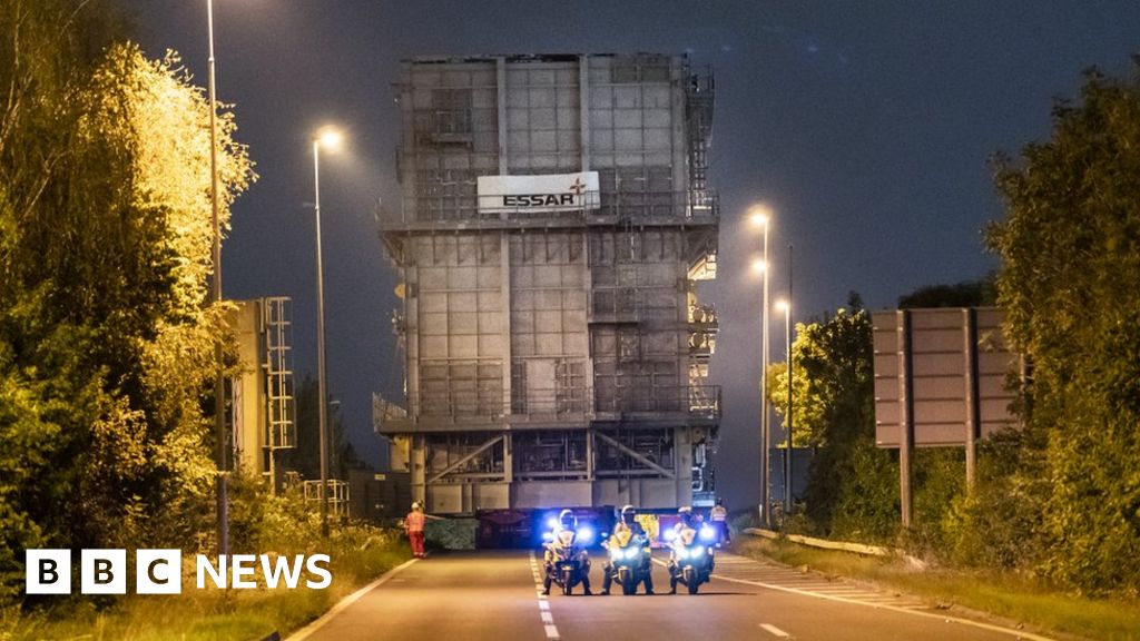 Suffolk residents left confused by 'abnormal load' A140 closures 