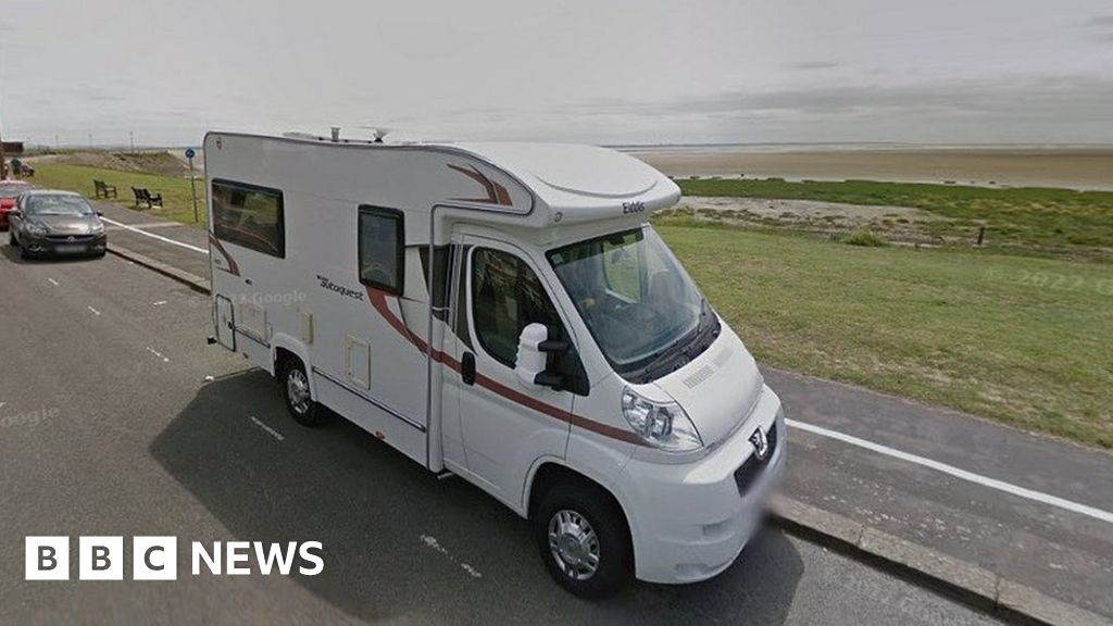 Lytham St Annes: Camper van prom parking ban given the go-ahead 