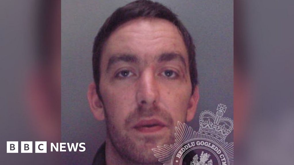 Anglesey man jailed for petrol attack on girlfriend
