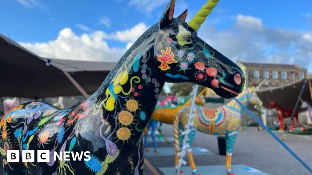 bristol-unicornfest-sculptures-go-on-display-for-final-time