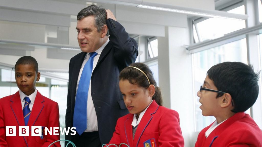 Gordon Brown visits City Academy in Hackney