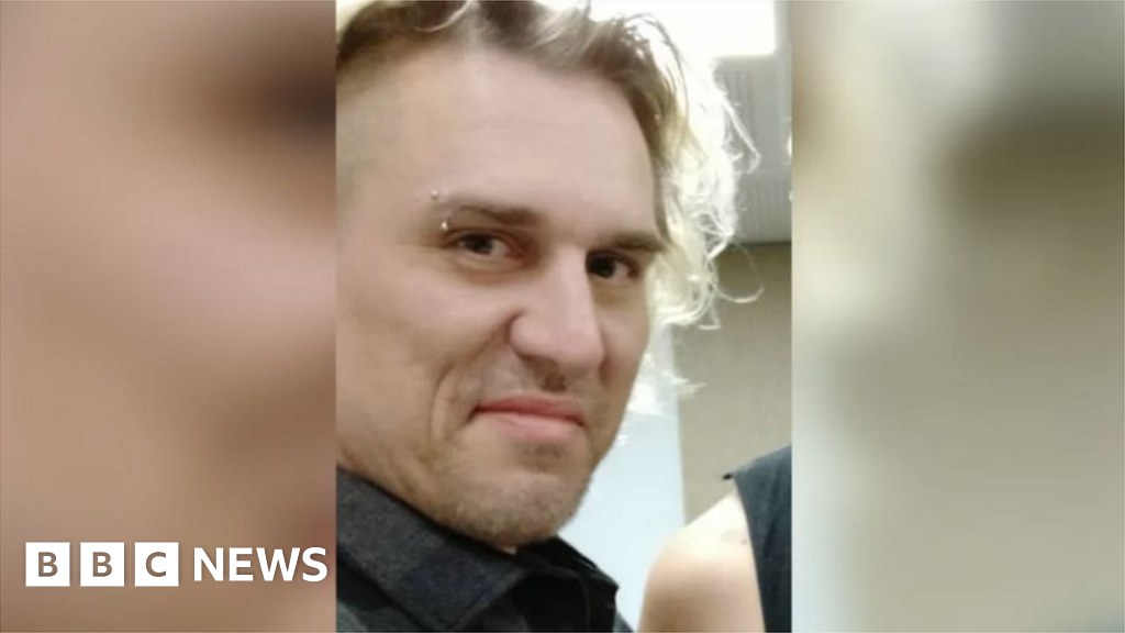 Michael Travis Leake, US musician, detained in Russia