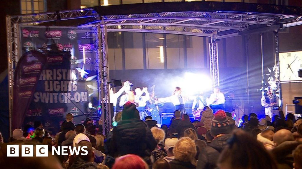 Simon be no show at Derby Christmas lights switch on BBC News