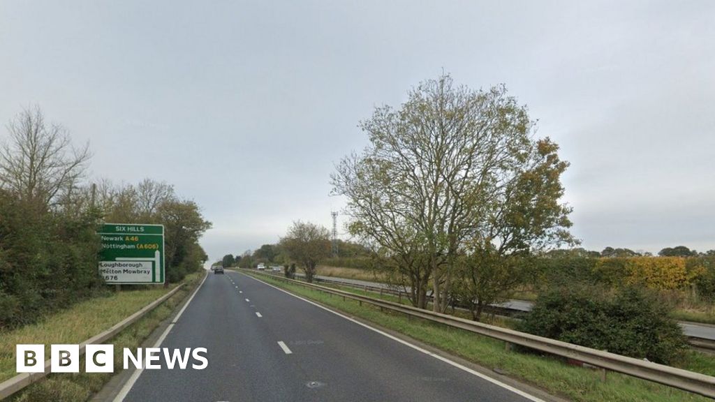 A46: Two more charged with murder after fatal crash - BBC News