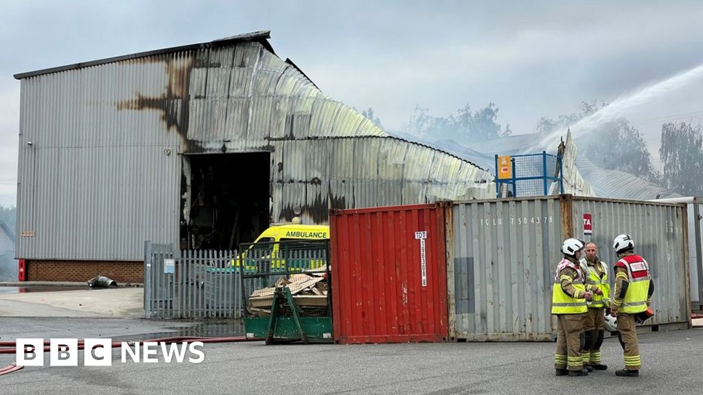 Firefighters tackle blaze at Thurrock ambulance firm base BBC News