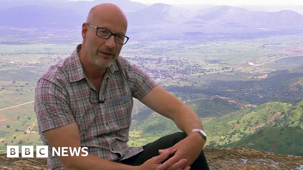 How missing weather data is a 'life and death' issue - BBC News