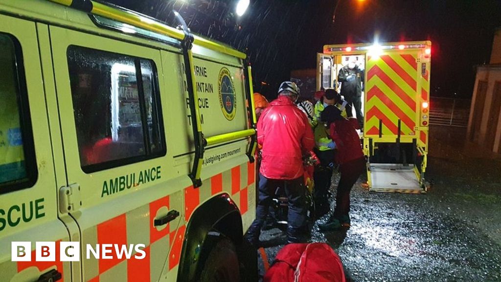 Mourne Mountains: Three young people injured in Slieve Binnian fall