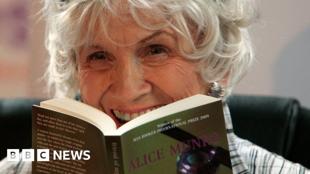 Canadian writer and Nobel Prize winner Alice Munro dies at 92