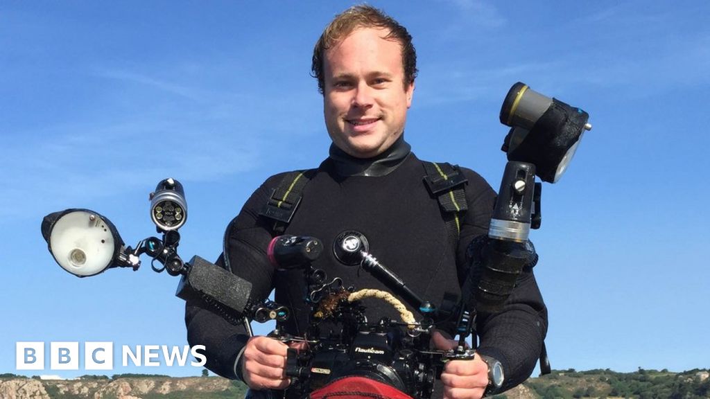 Scallop diver reunites £8k camera with owner - BBC News