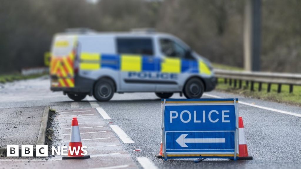 Witness appeal after woman dies following Brant Broughton crash BBC News