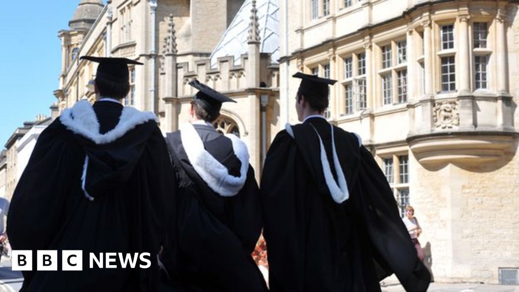 Teaching attracting more Oxbridge graduates BBC News