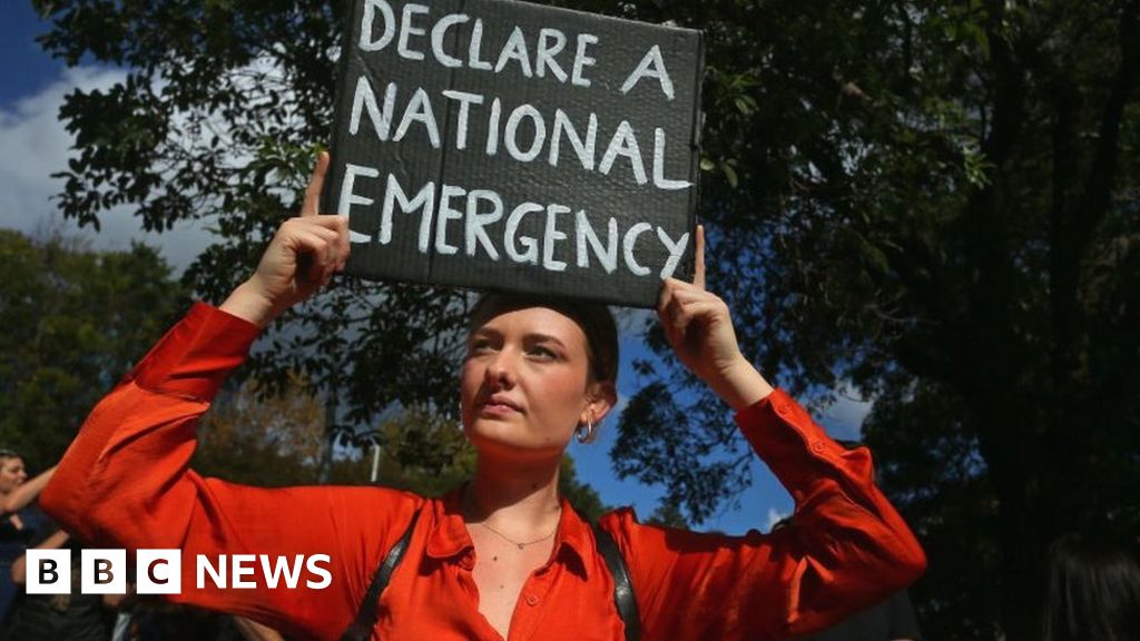Australians call for tougher laws on violence against women after killings - BBC News