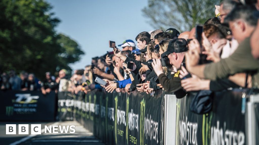 Isle of Man TT: Changes to race schedule for 2023 confirmed - BBC News
