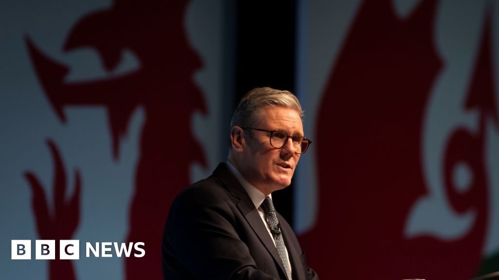 First minister's 'car crash interview' highlights old Labour divisions