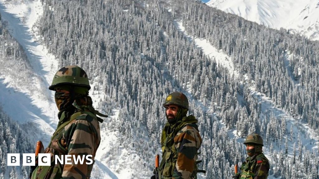 India and China troops clash on Arunachal Pradesh mountain border