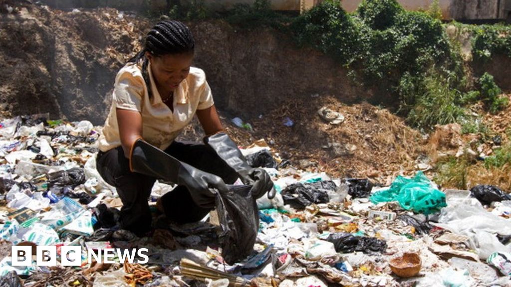 Kenya plastic bag ban comes into force after years of delays BBC News