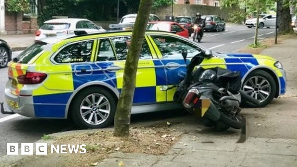 Met police officer could be charged for ramming moped