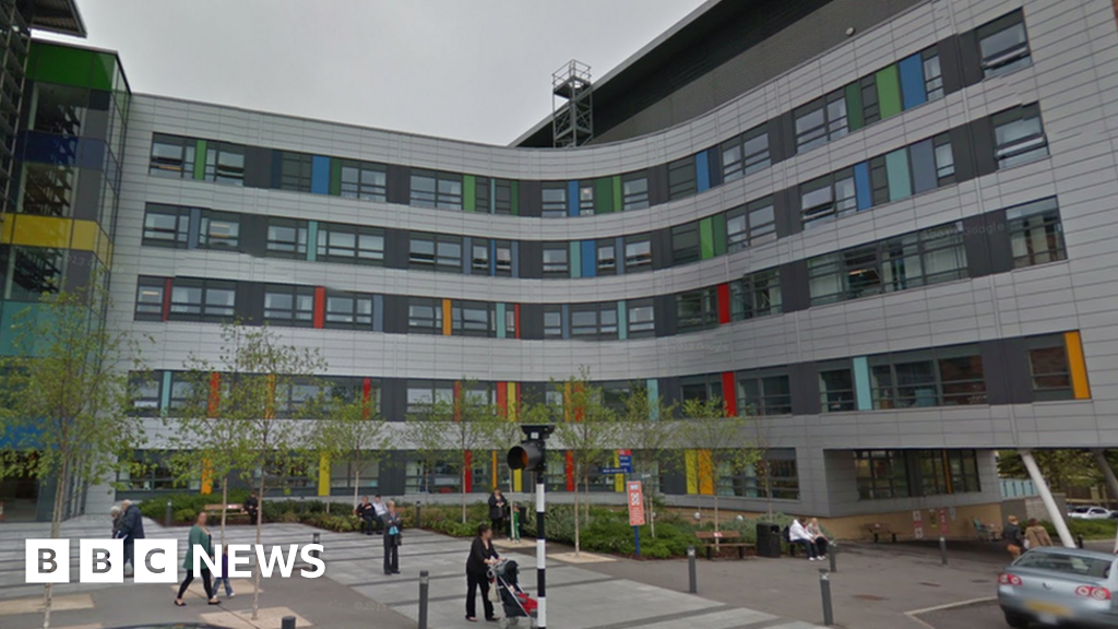 Portsmouth Hospital Rated Good Despite Concerning Aande Bbc News 4729