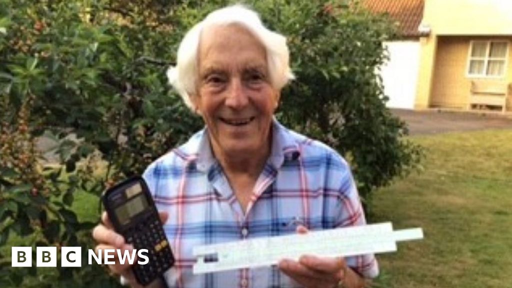 Cambridgeshire man, 92, sits GCSE maths exams