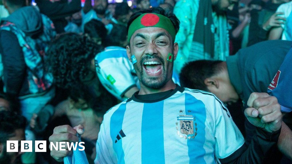 World Cup: The crowd goes wild for Argentina... in Bangladesh