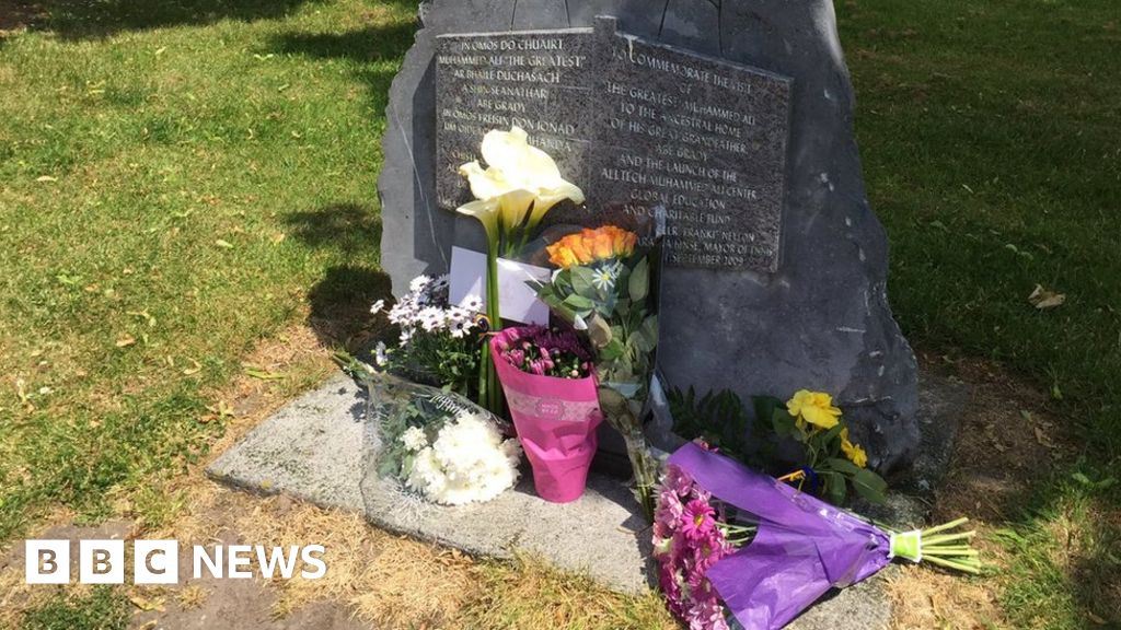 Muhammad Ali: Boxer's ancestral Irish town pays tribute after death ...