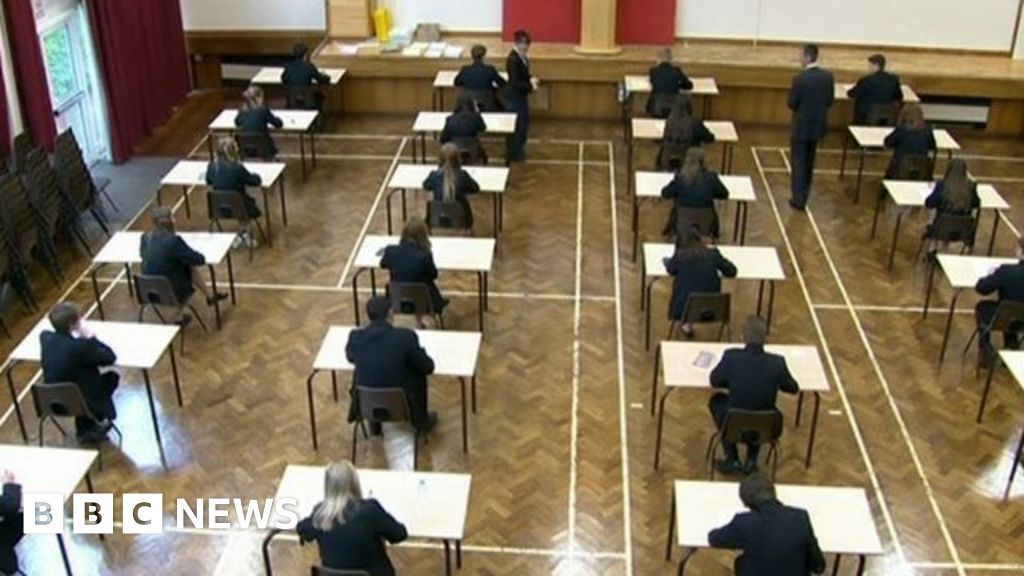 Exam Boards To Stop Offering Gcses To Northern Ireland Pupils Bbc News 7722