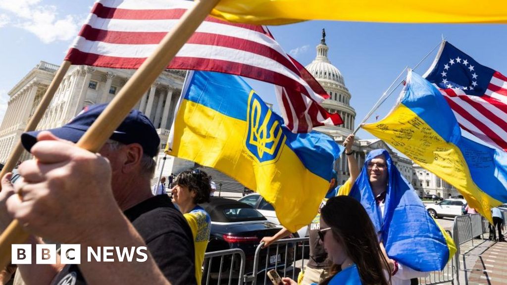 US Congress approves $95bn aid package for Ukraine and Israel