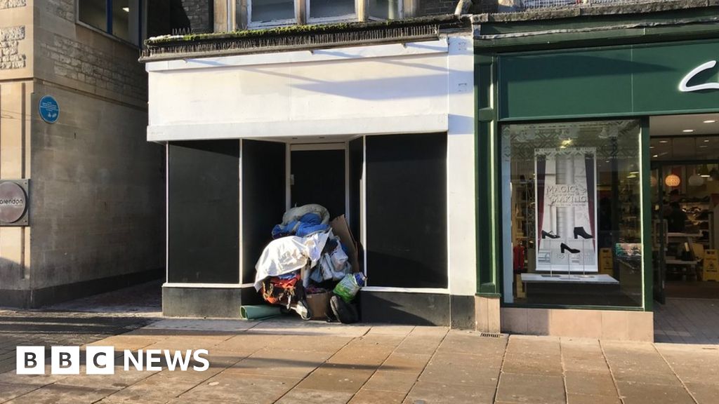 Oxford Lush shop to be homeless shelter after apology
