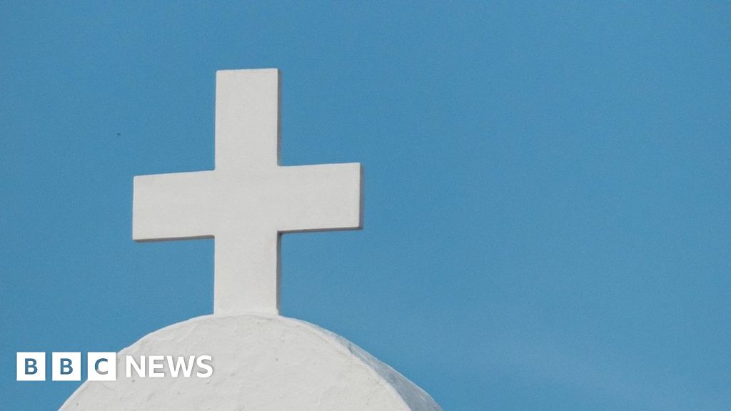 Port Harcourt: Nigeria church crush leaves 31 dead