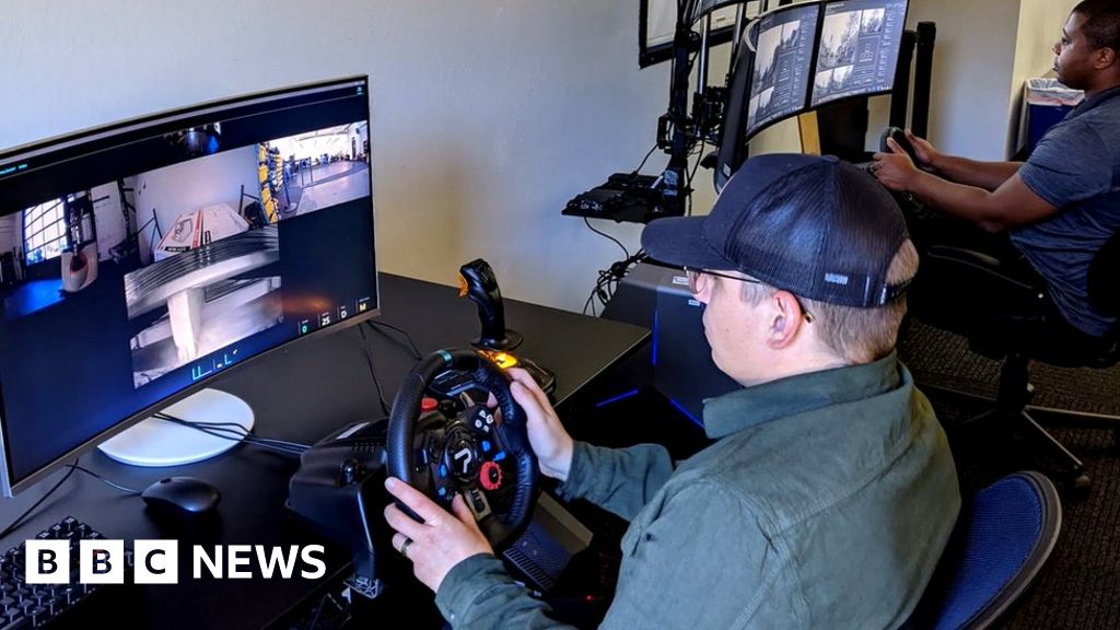 The forklift truck drivers who never leave their desks