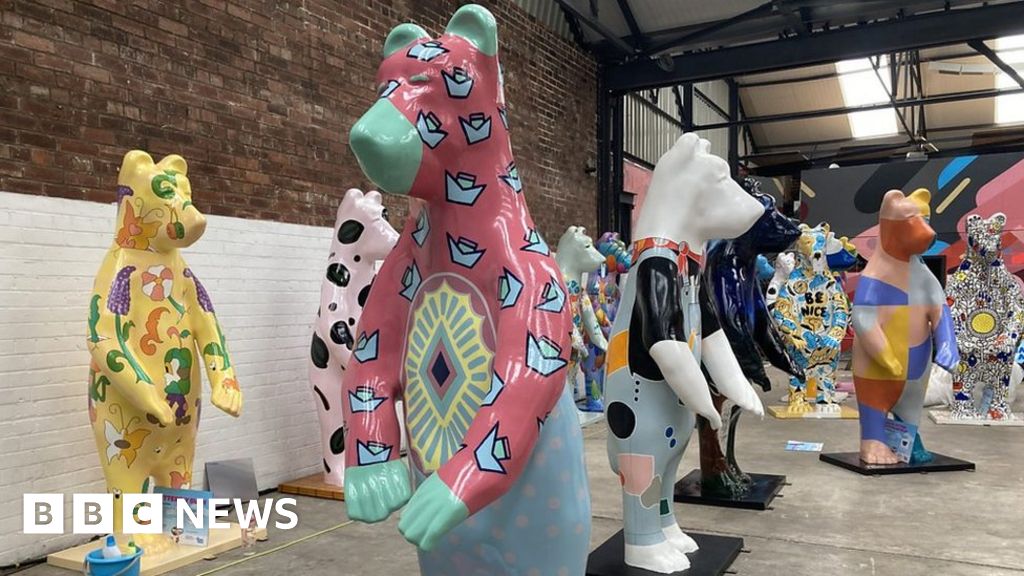 Bears of Sheffield Trail sculptures fetch £525k at hospital charity