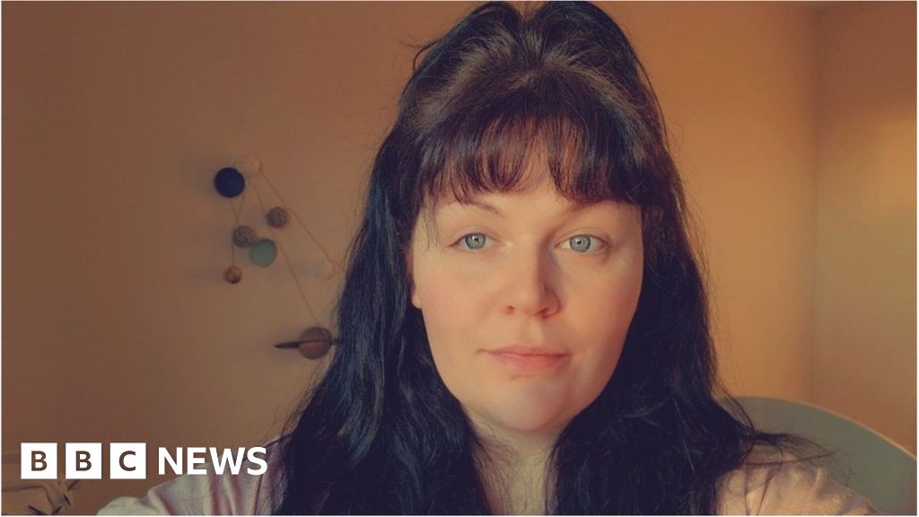 'I earn £30,000 a year and I'm still struggling'