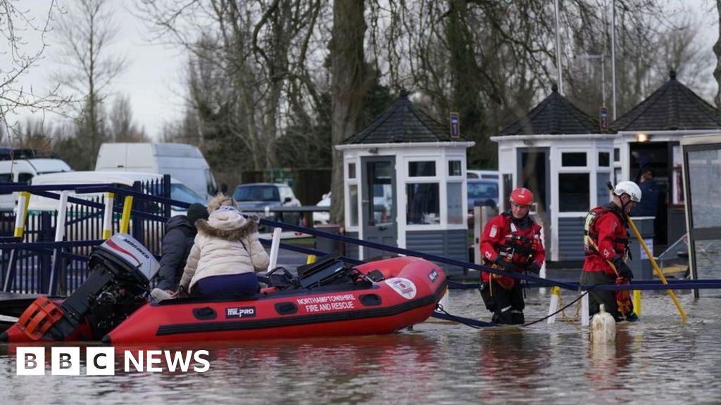 River flood warnings remain in Northamptonshire and Cambridgeshire 