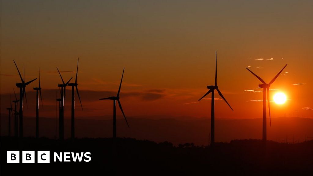 Climate change: Worst emissions scenario 'misleading' - BBC News