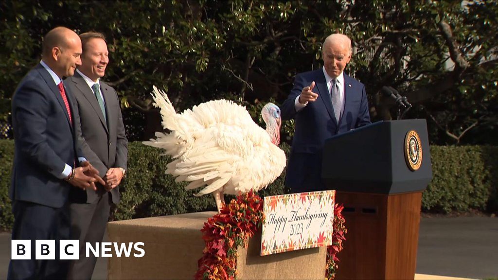Biden confuses Britney and Taylor at Turkey ceremony