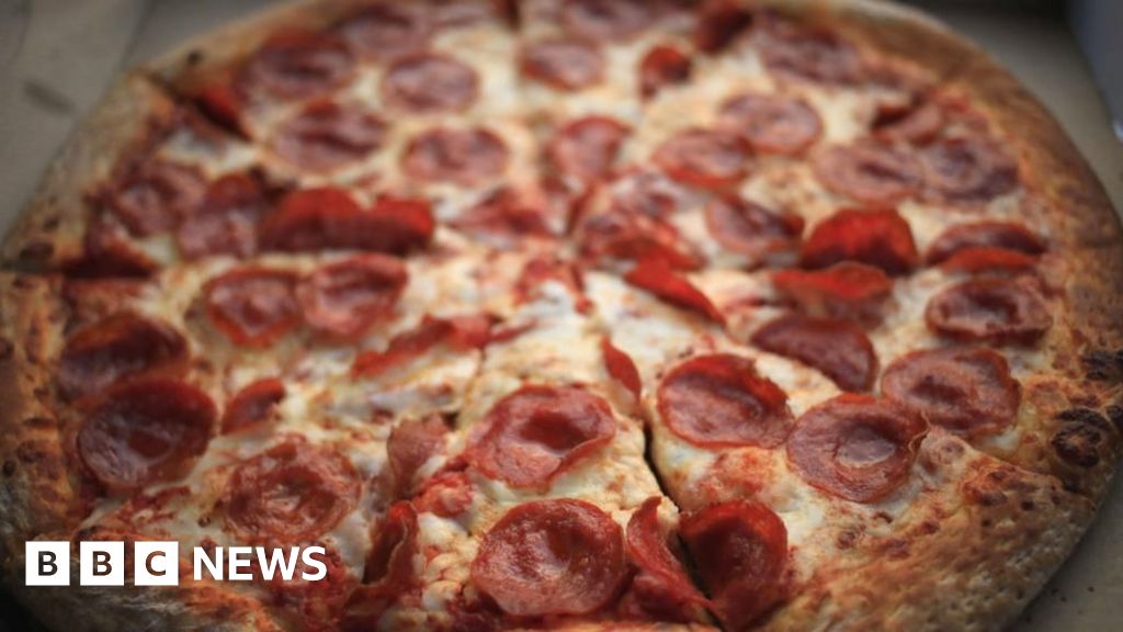 Papa John’s to close 10% of UK pizza locations