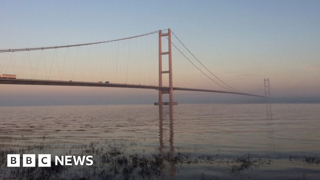 Humber Bridge board seeks solution over path closures