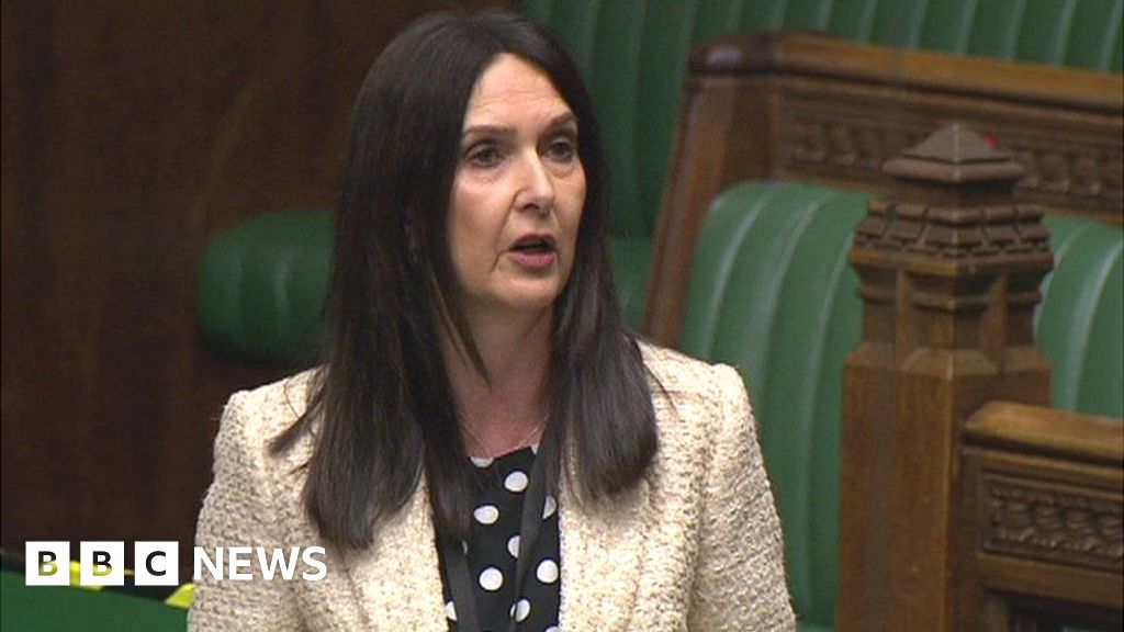 Margaret Ferrier: Covid train travel MP faces Commons vote on future