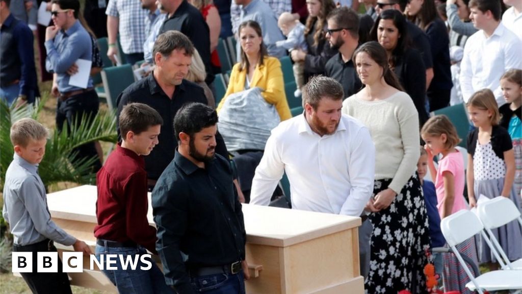 Mexico ambush: Mormon families hold first funerals for victims