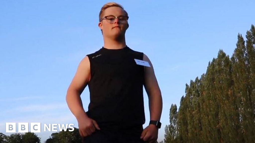 Manchester pilot for Down's syndrome running club BBC News