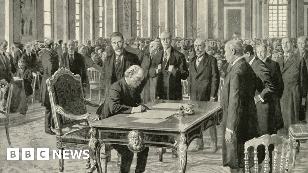 The Treaty of Versailles' impact on the Welsh coal economy - BBC News