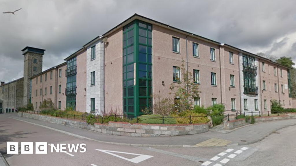 Covid in Scotland Two deaths and 85 cases at Aberdeen care home