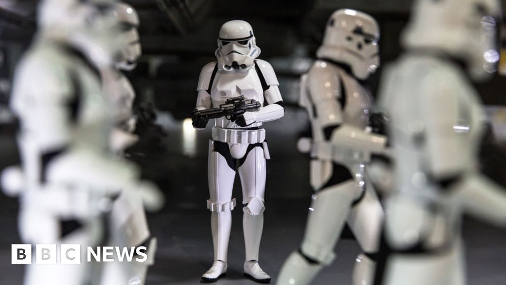 Stormtroopers The World S Biggest Army Bbc News