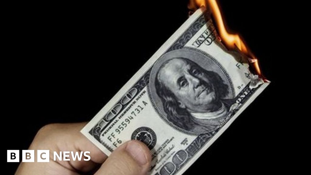 The New Craze For Torching Banknotes Bbc News