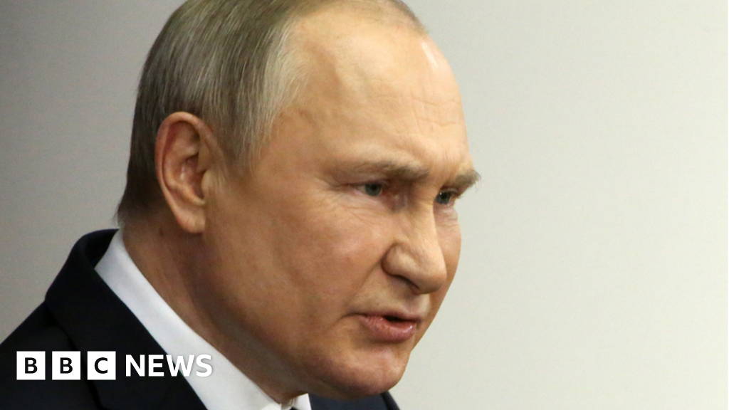 Ukraine war: Putin warns against foreign intervention