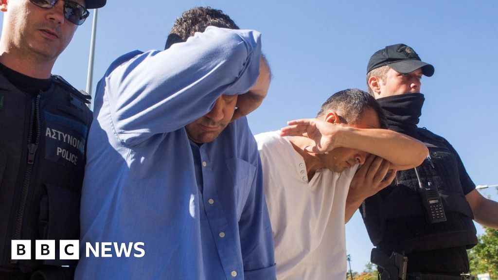 Turkey coup attempt Greek dilemma over soldiers who fled BBC News