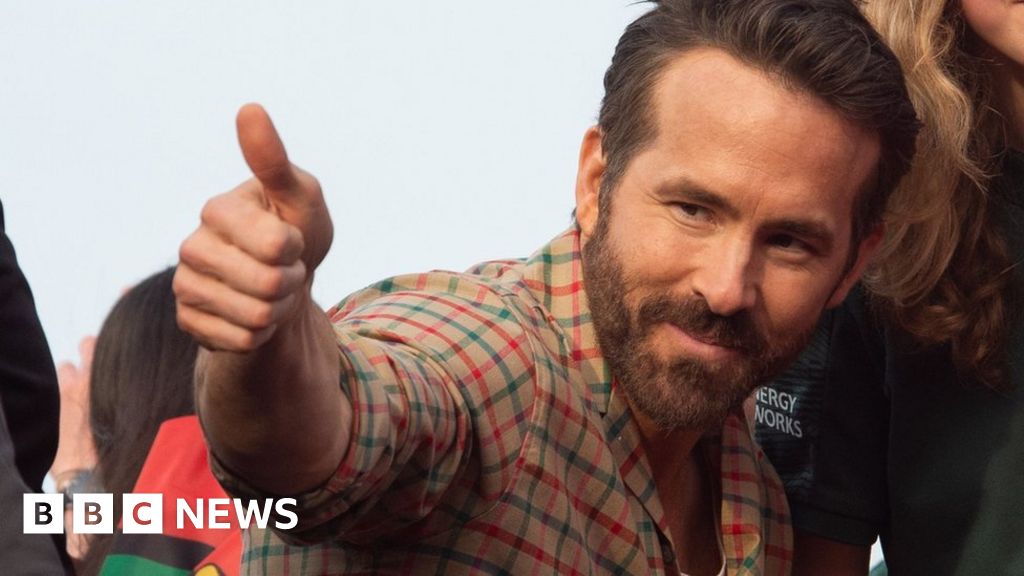Why Ryan Reynolds wanted to buy this ice hockey team