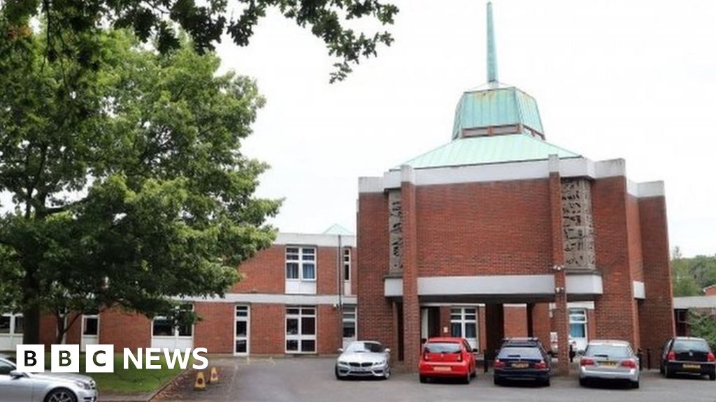 London grammar school's exclusion policy was illegal, report finds