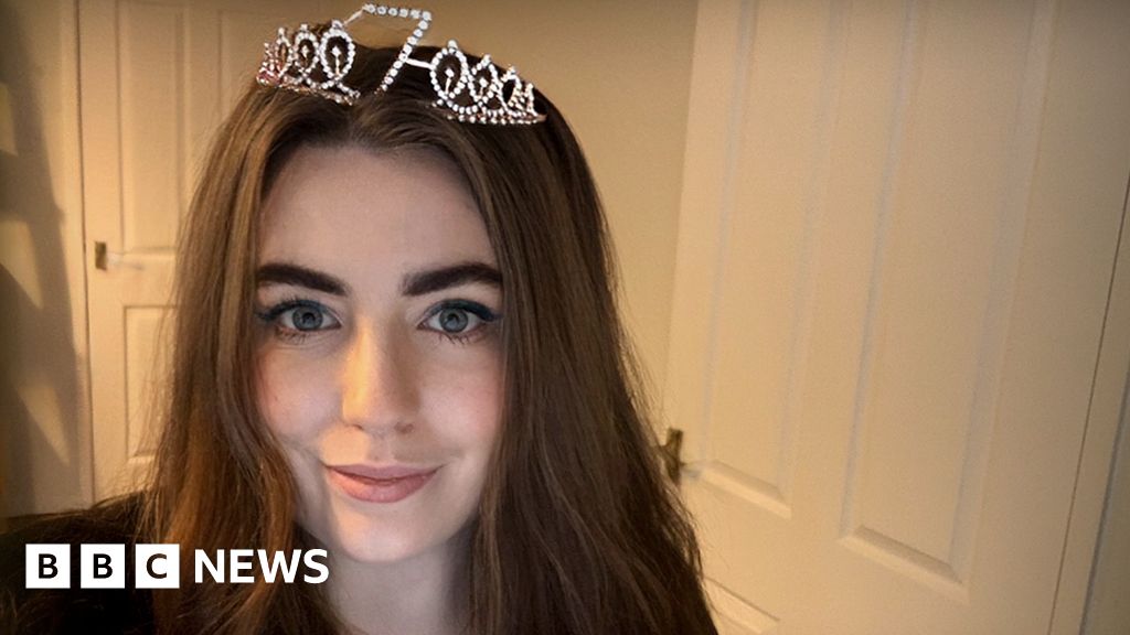 Born on 29 February: ‘I’m 28, but I’ve only had seven birthdays’ - BBC News