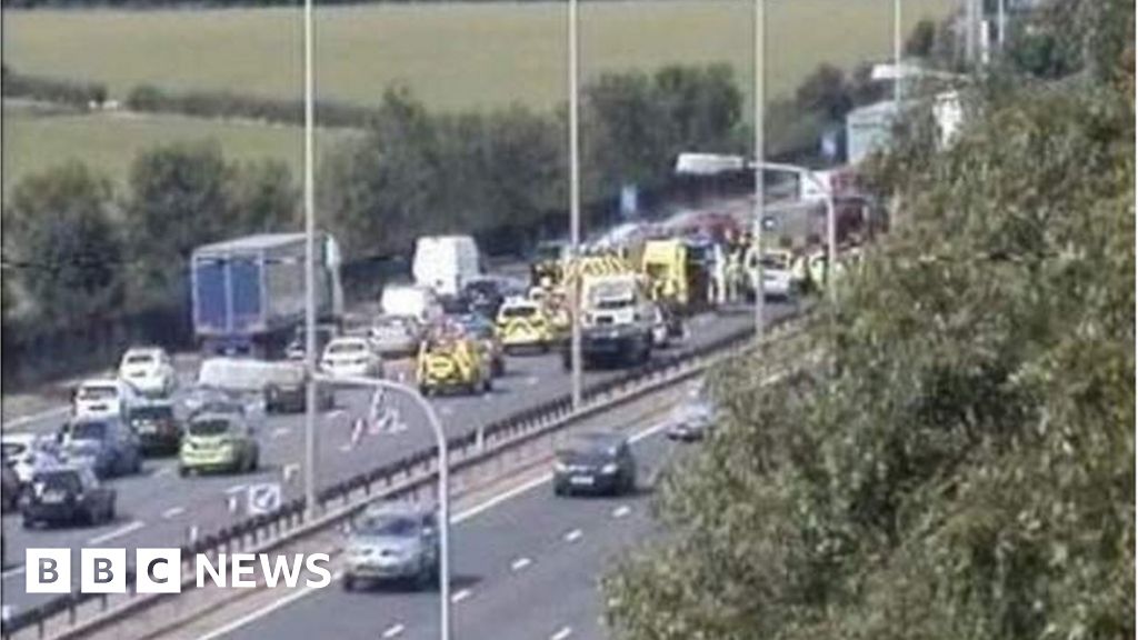 M5 accident: Twelve hurt in six-vehicle pile-up